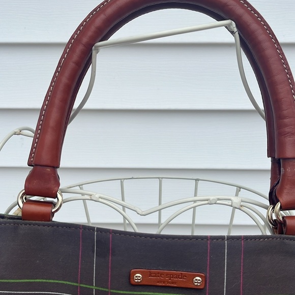 Kate spade beautiful plaid tote with leather handles - Picture 4 of 7